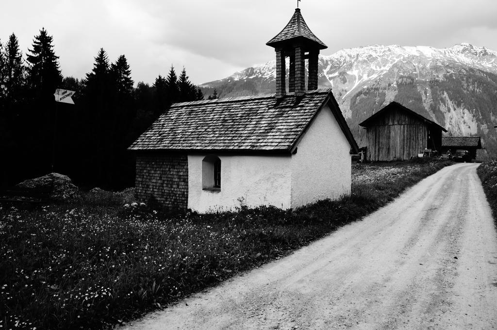 Maisaess Lifinarblick Villa Schruns Екстериор снимка