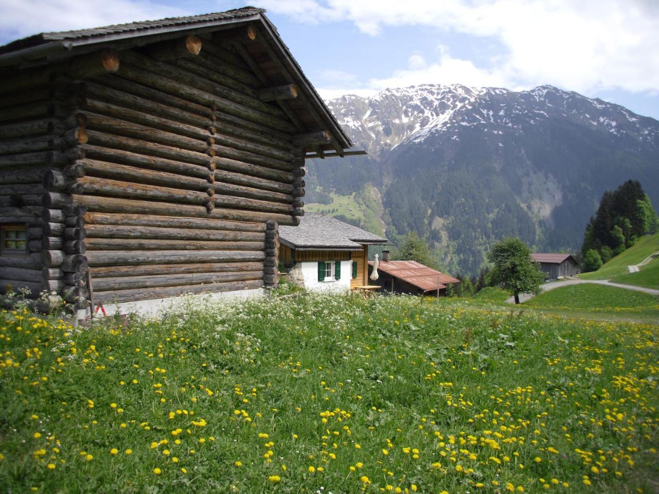 Maisaess Lifinarblick Villa Schruns Екстериор снимка